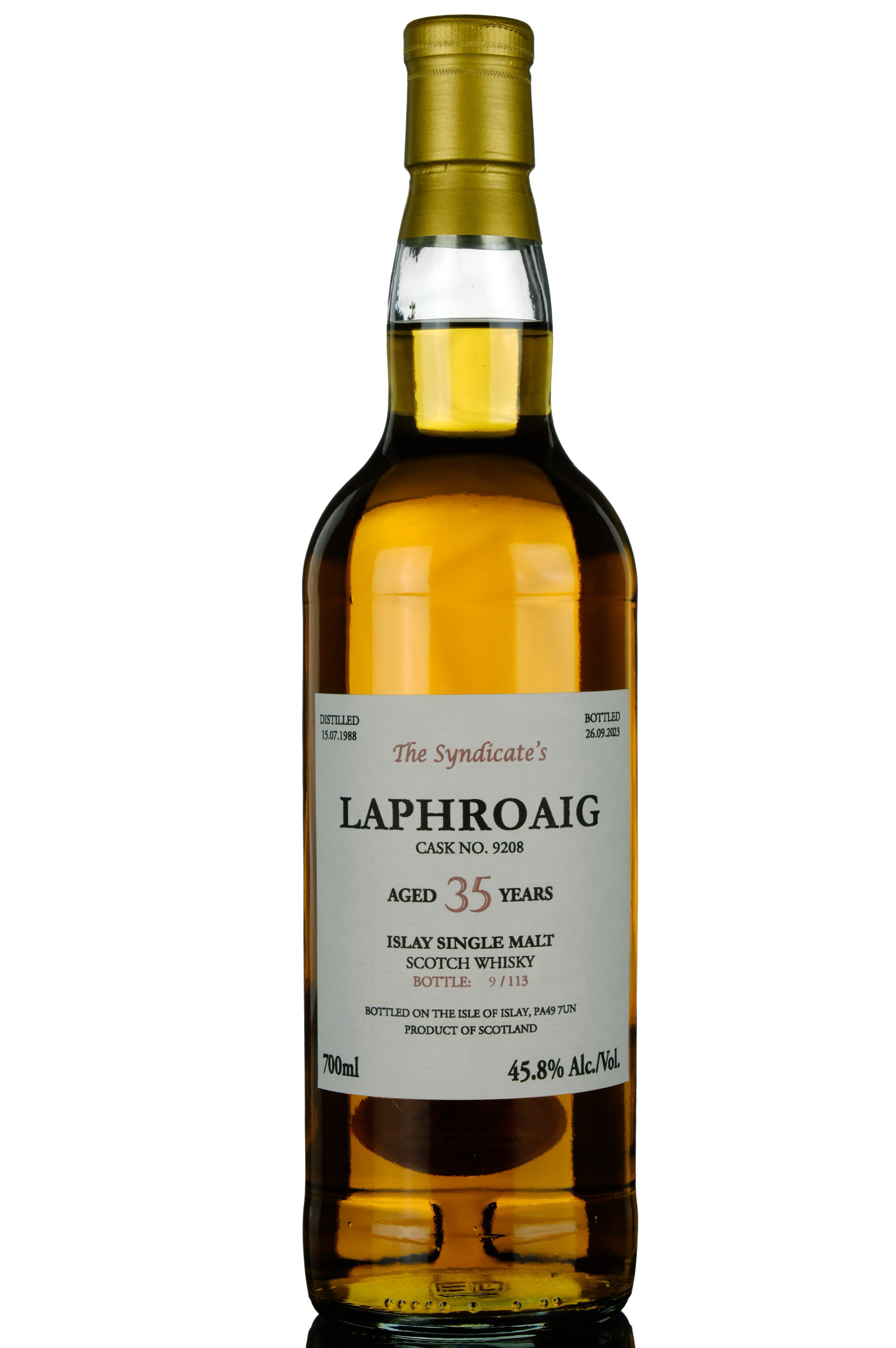 Laphroaig 19882023 35 The Syndicates Single Cask 9208