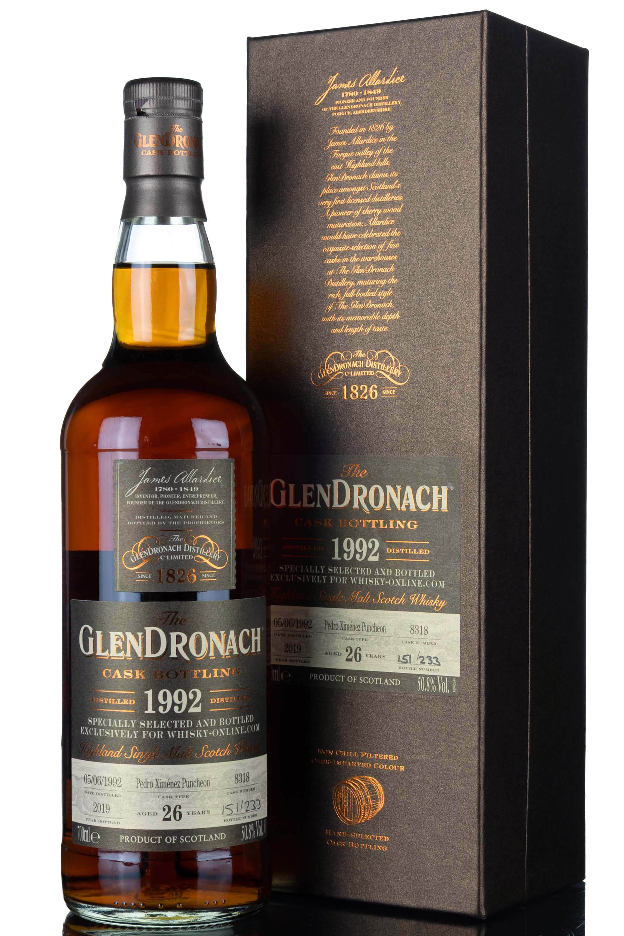 Glendronach 1992-2019 - 26 Year Old - Single Cask 8318 - Whisky-Online Exclusive