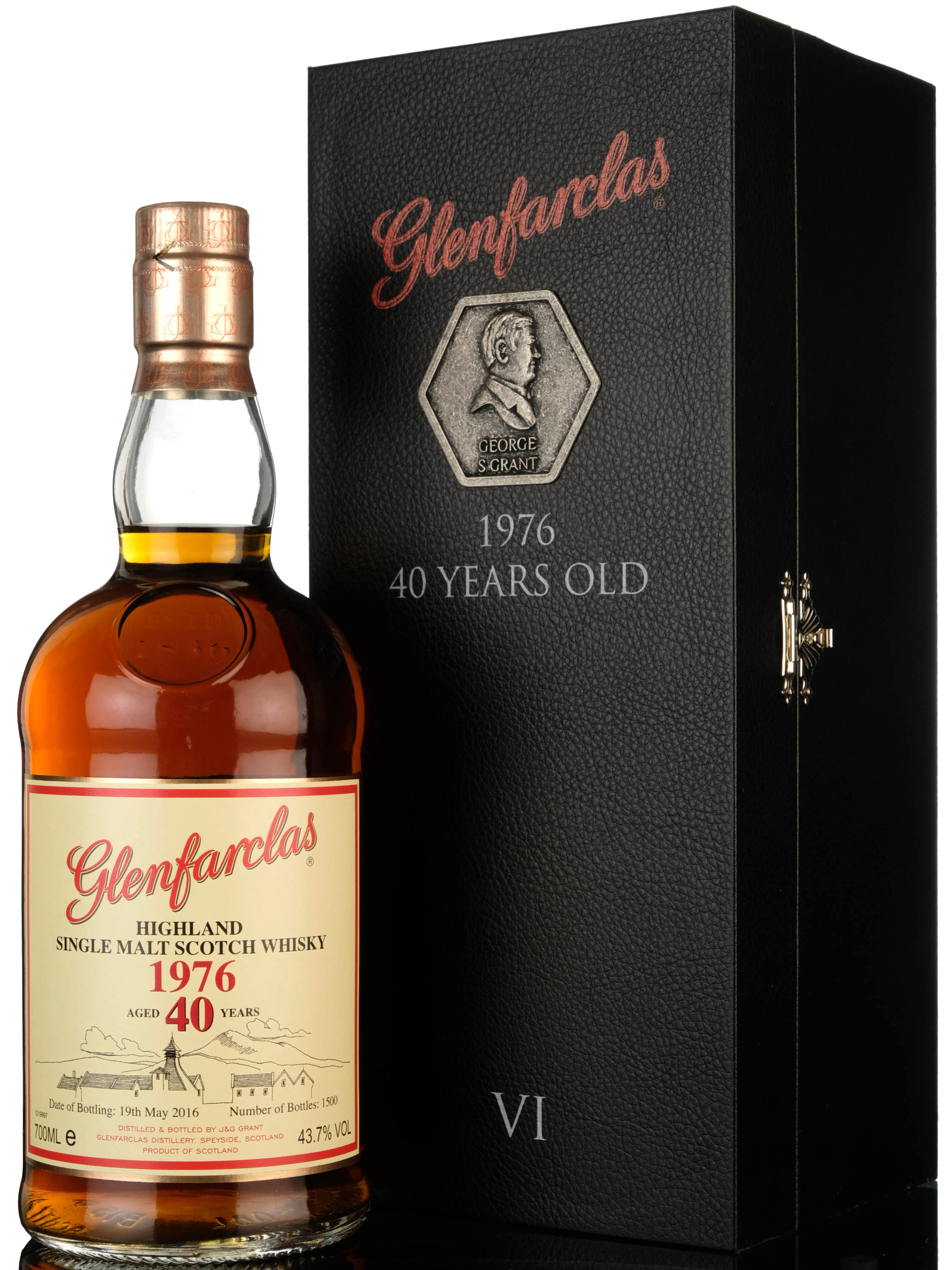 Glenfarclas 1976 - 40 Year Old - Family Collector Series VI - 2016 Release
