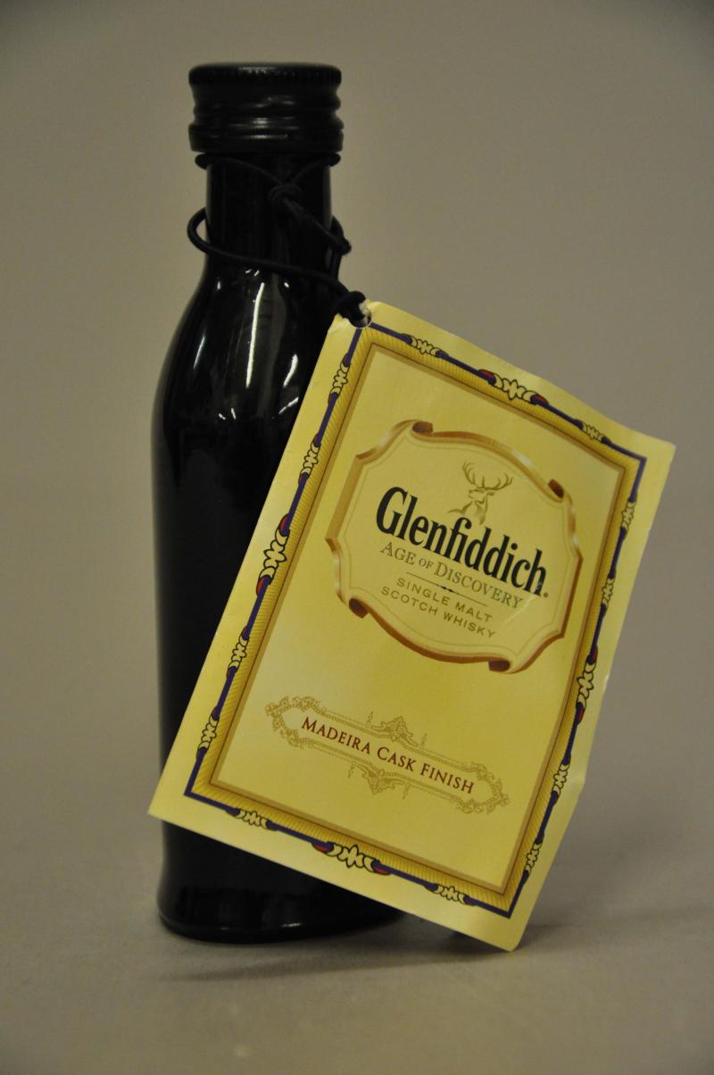 Glenfiddich Age Of Discovery - Madeira Cask Finish Miniature