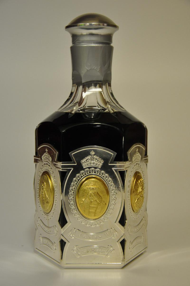 The Glenfiddich Dynasty Decanter