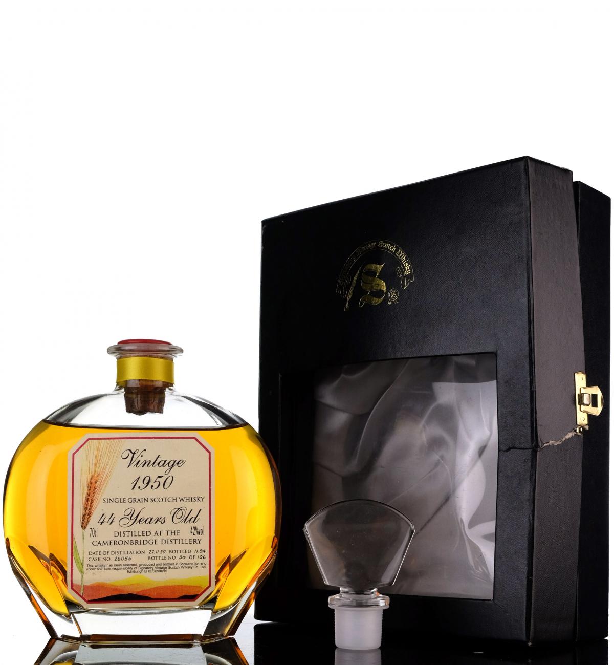 Cameronbridge 1950-1994 - 44 Year Old - Signatory Vintage