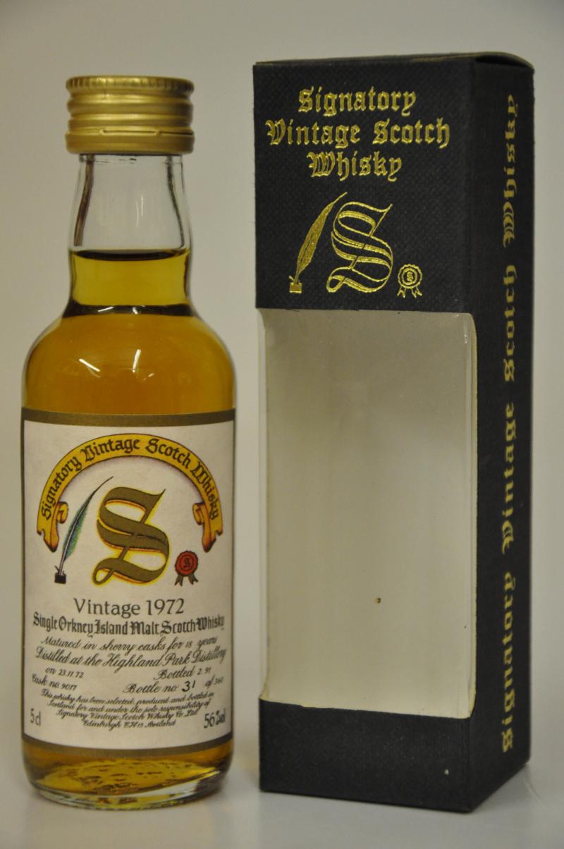 Highland Park 1972-1991 - 18 Year Old - Signatory Vintage Miniature