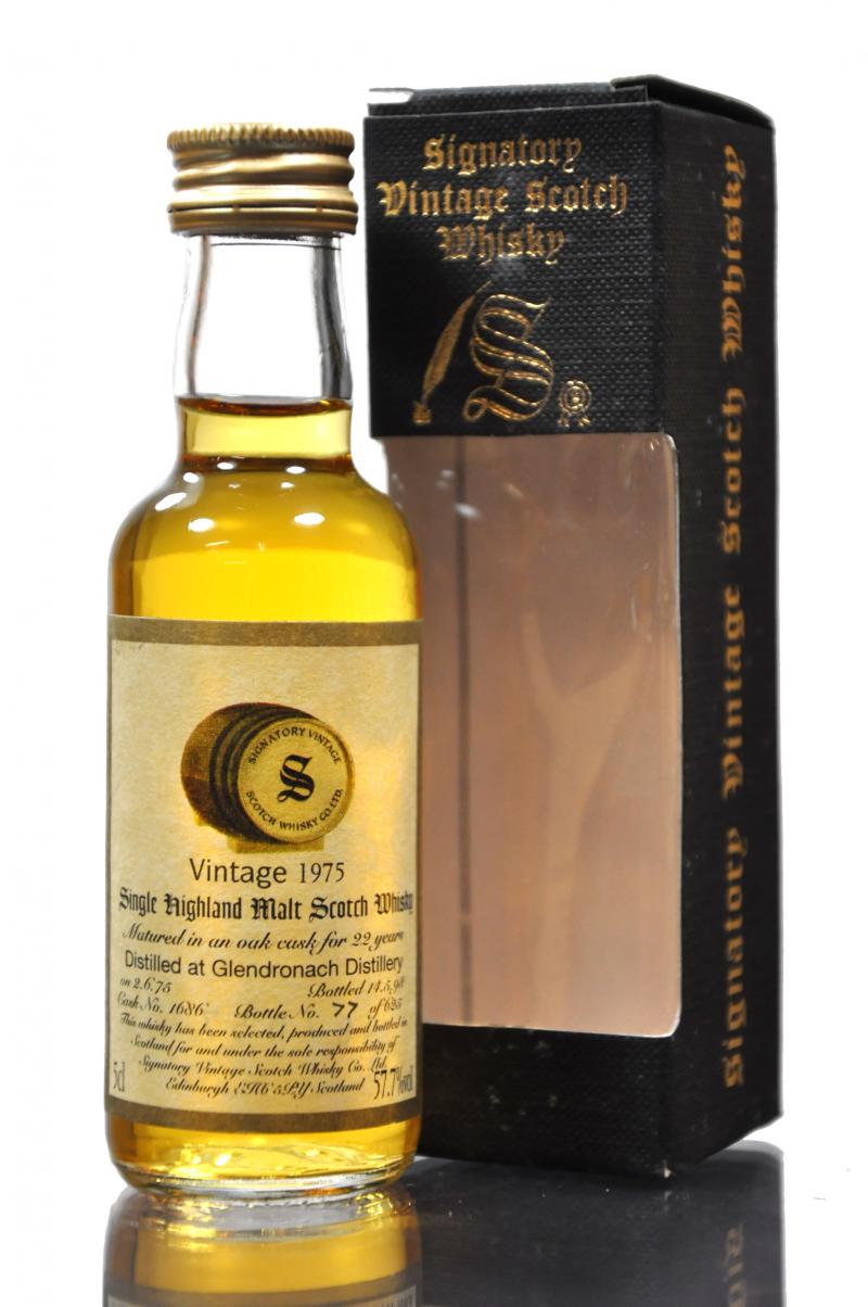Glendronach 1975 - 22 Year Old - Signatory Vintage Miniature