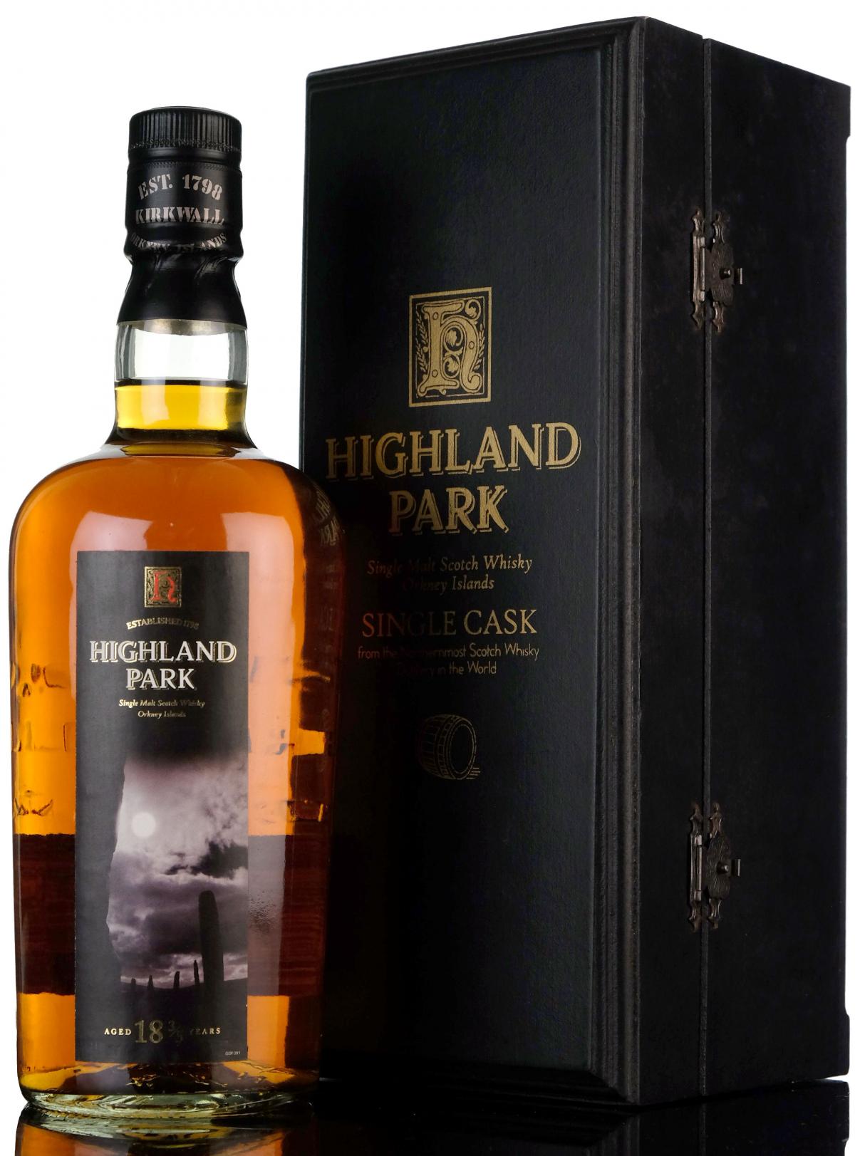 Highland Park Lunar - 18 3/5 Years Old
