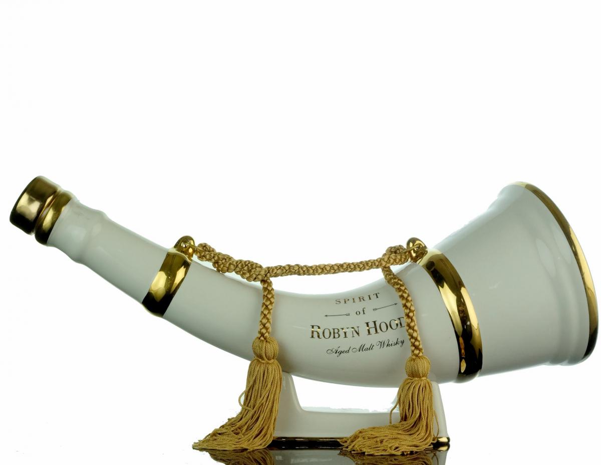 Robyn Hoode Porcelain Hunting Horn - White