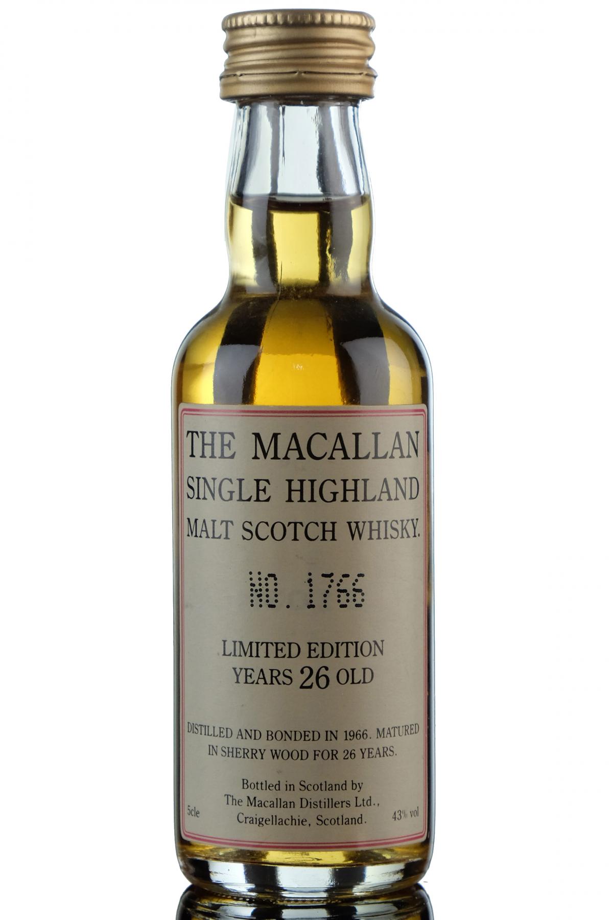 Macallan 1966 - 26 Year Old - Miniature