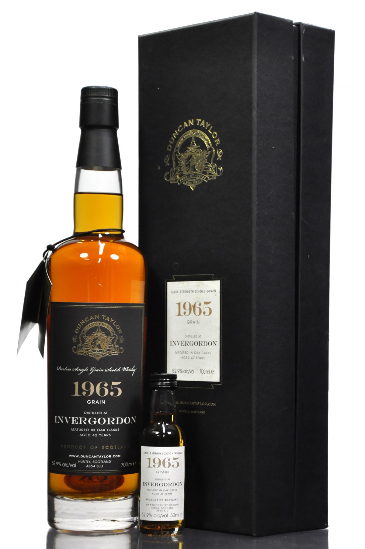 Invergordon 1965-2008 - 42 Year Old - Duncan Taylor - With Miniature