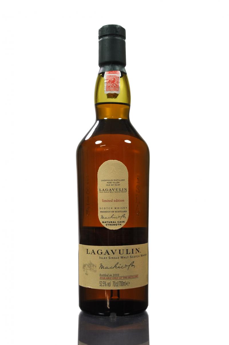 Lagavulin Distillery Only 2010
