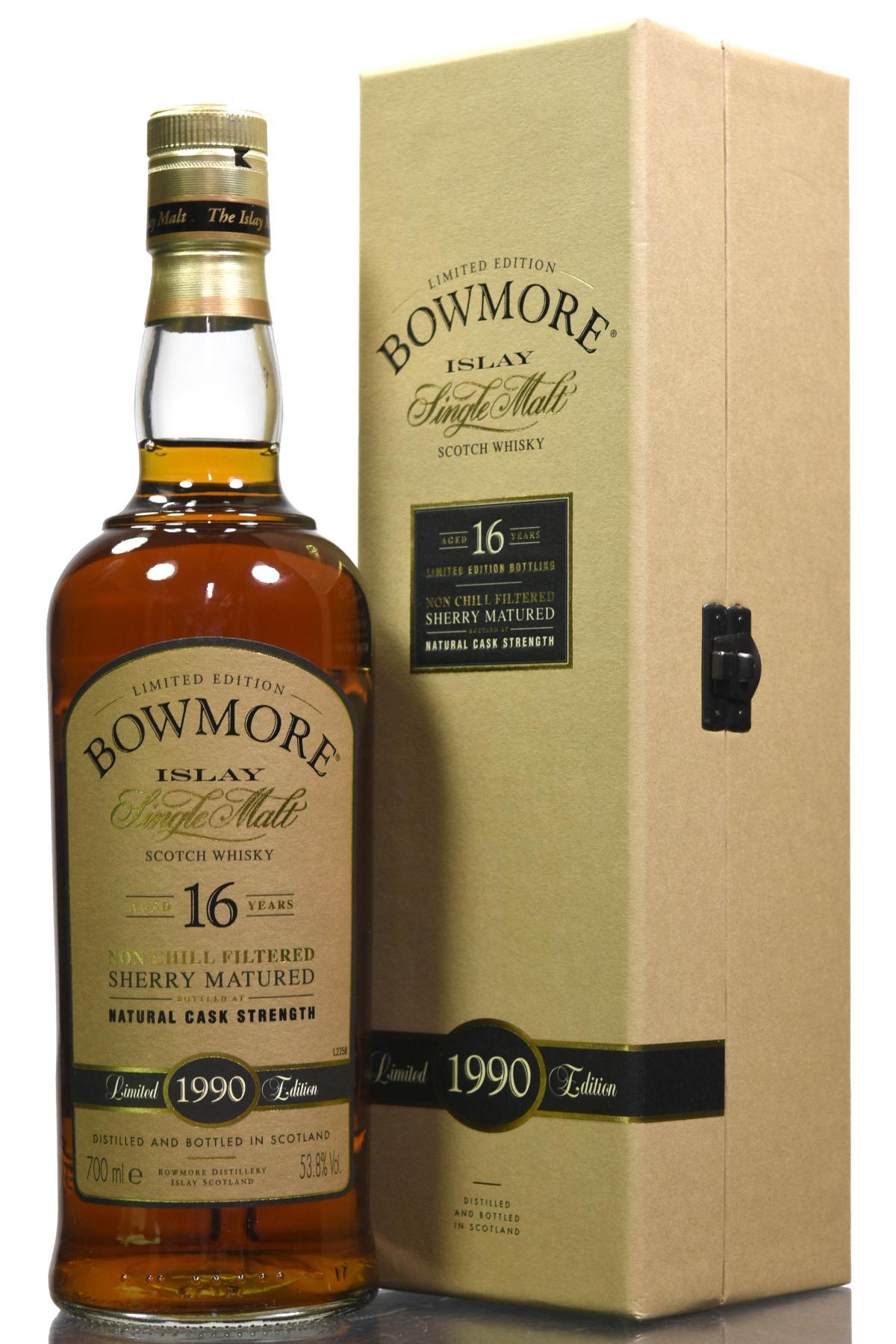 Bowmore 1990 - 16 Year Old
