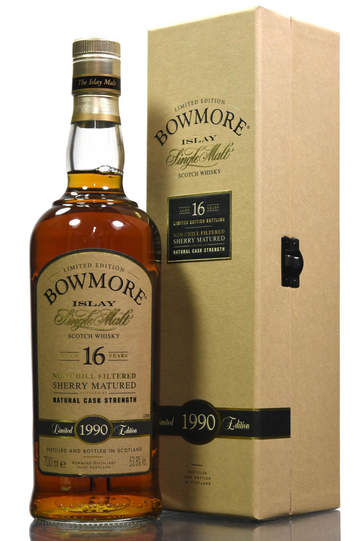 Bowmore 1990 - 16 Year Old