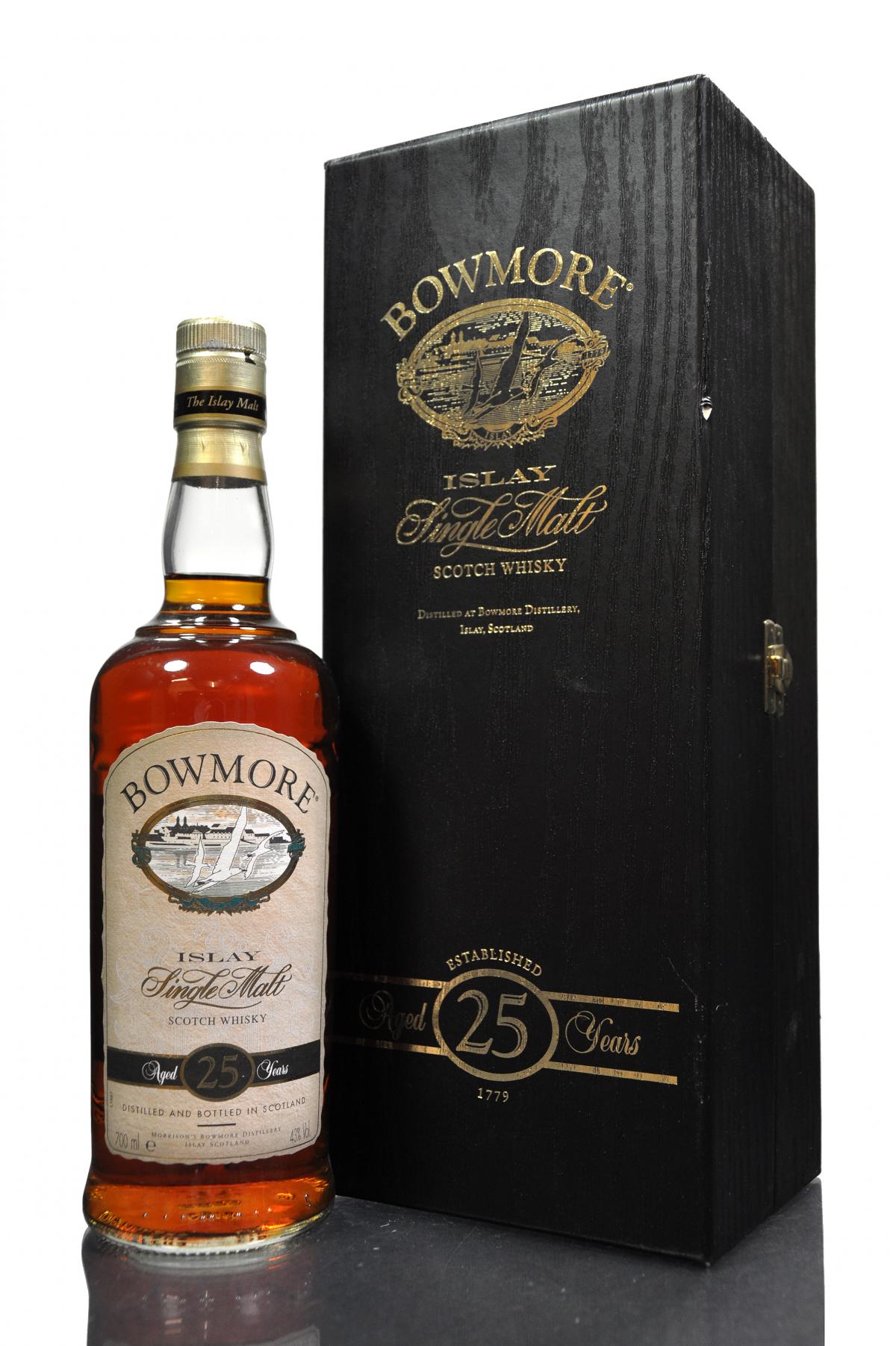 Bowmore 25 Year Old