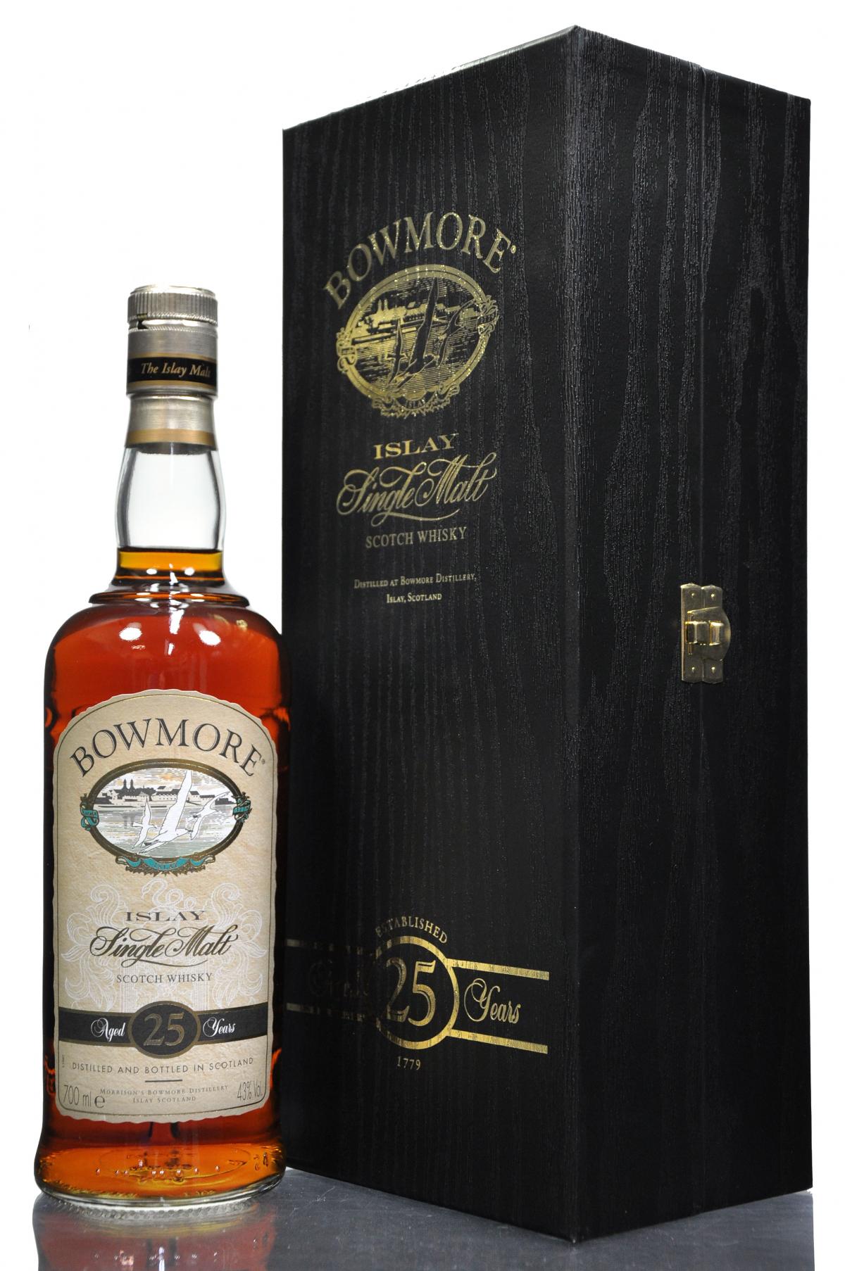 Bowmore 25 Year Old