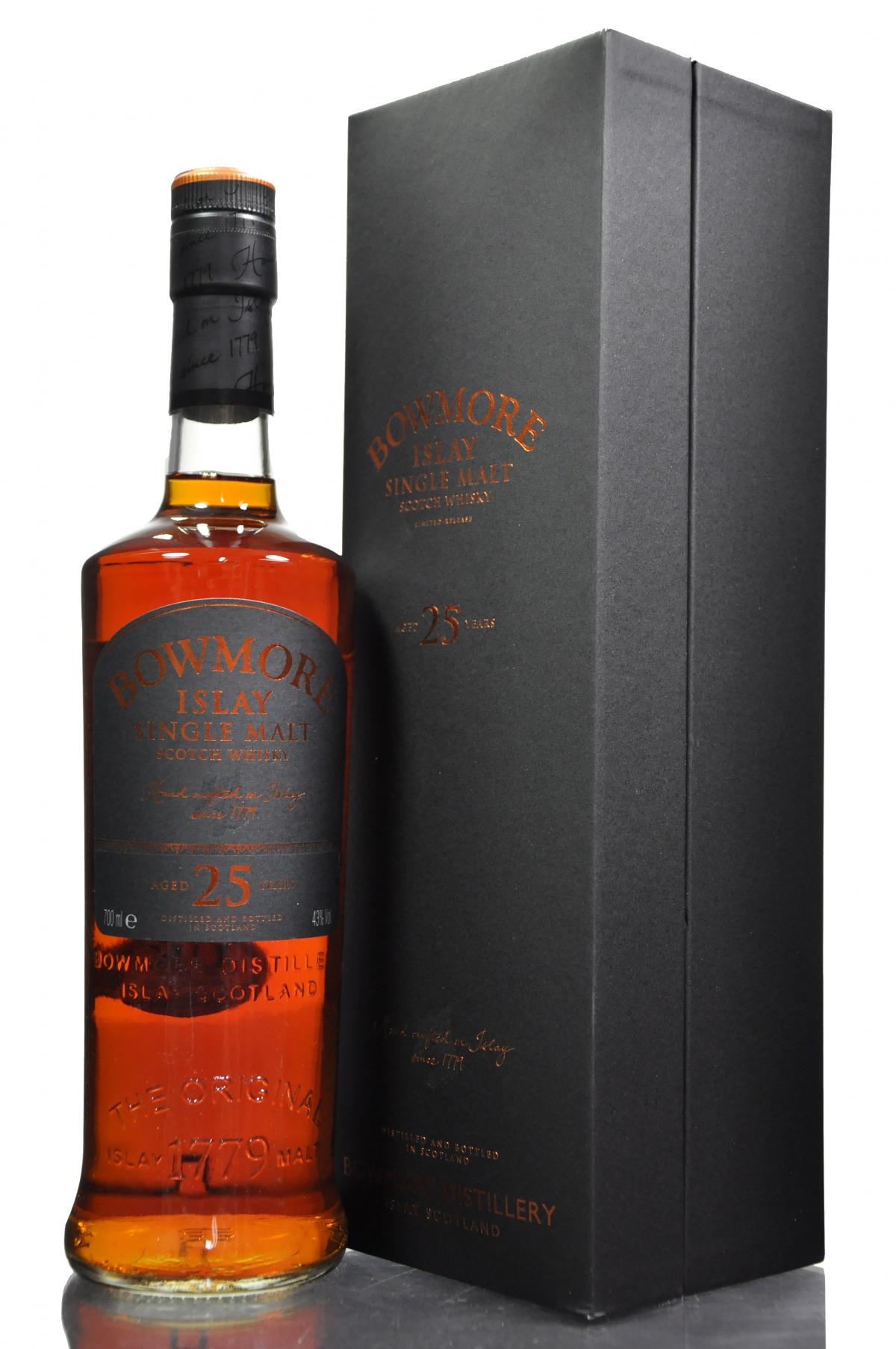 BOWMORE 25 YEAR OLD