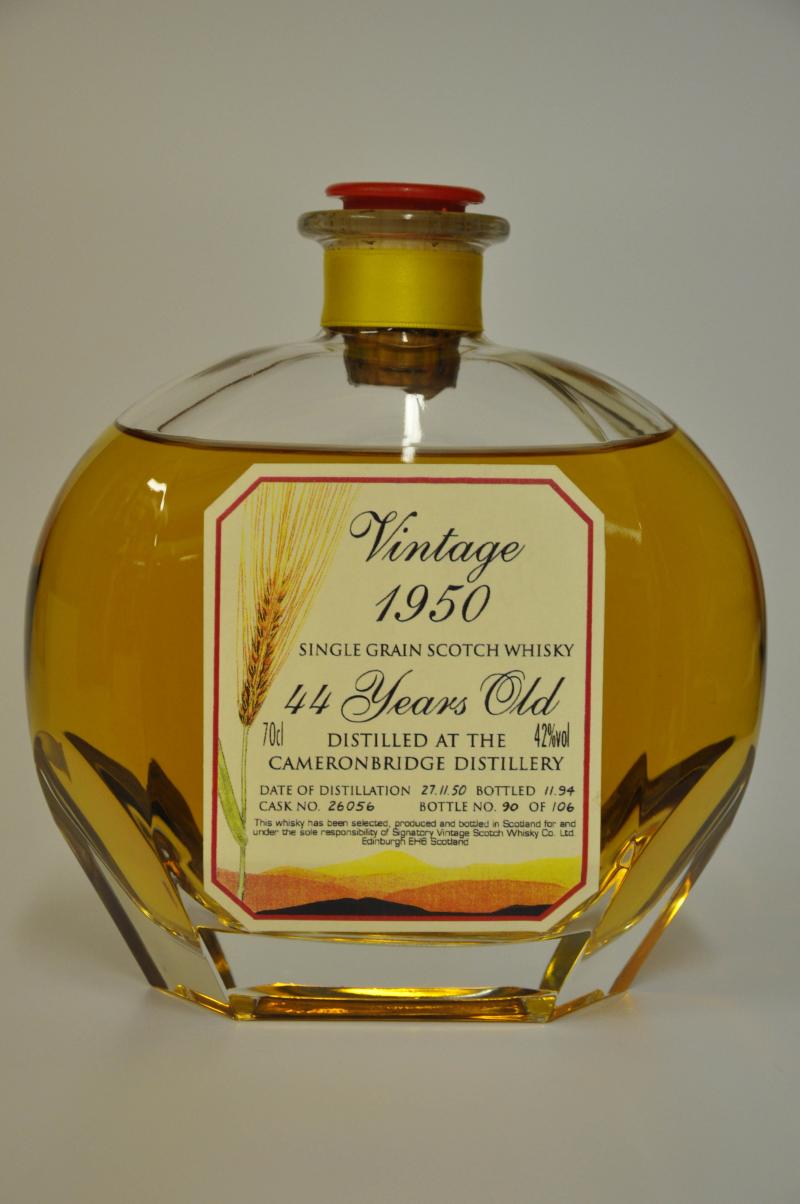 Cameronbridge 1950-1994 - 44 Year Old - Signatory Vintage