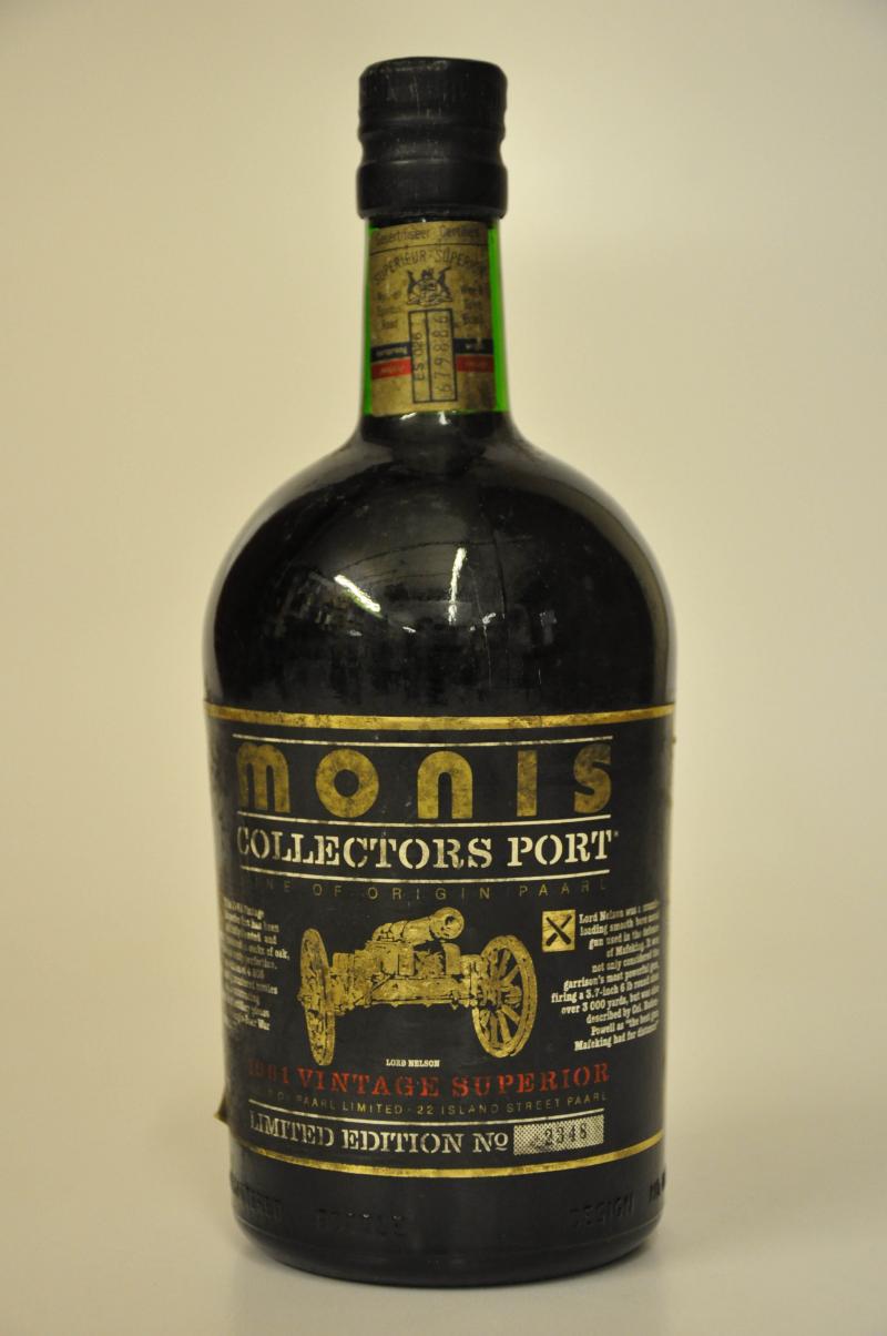 Monis Collectors Port 1961 Vintage Superior