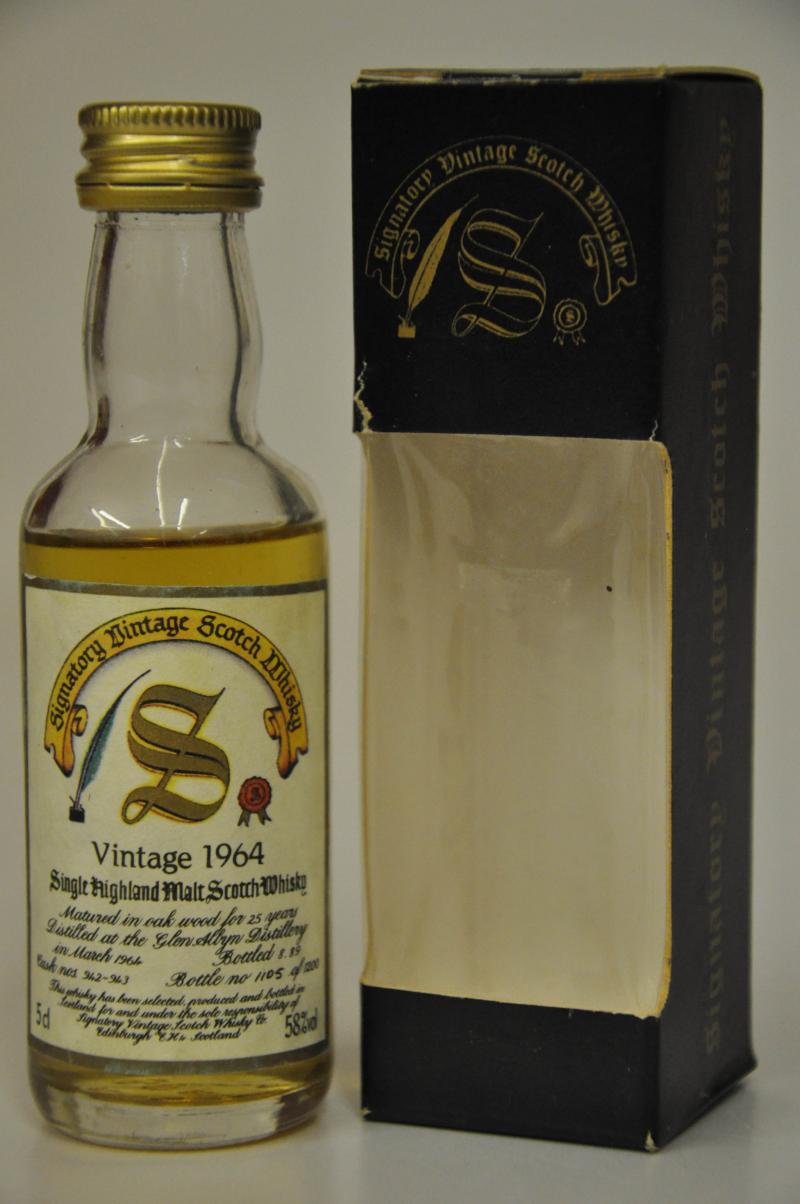 Glen Albyn 1964-1989 - 25 Year Old - Signatory Vintage Miniature