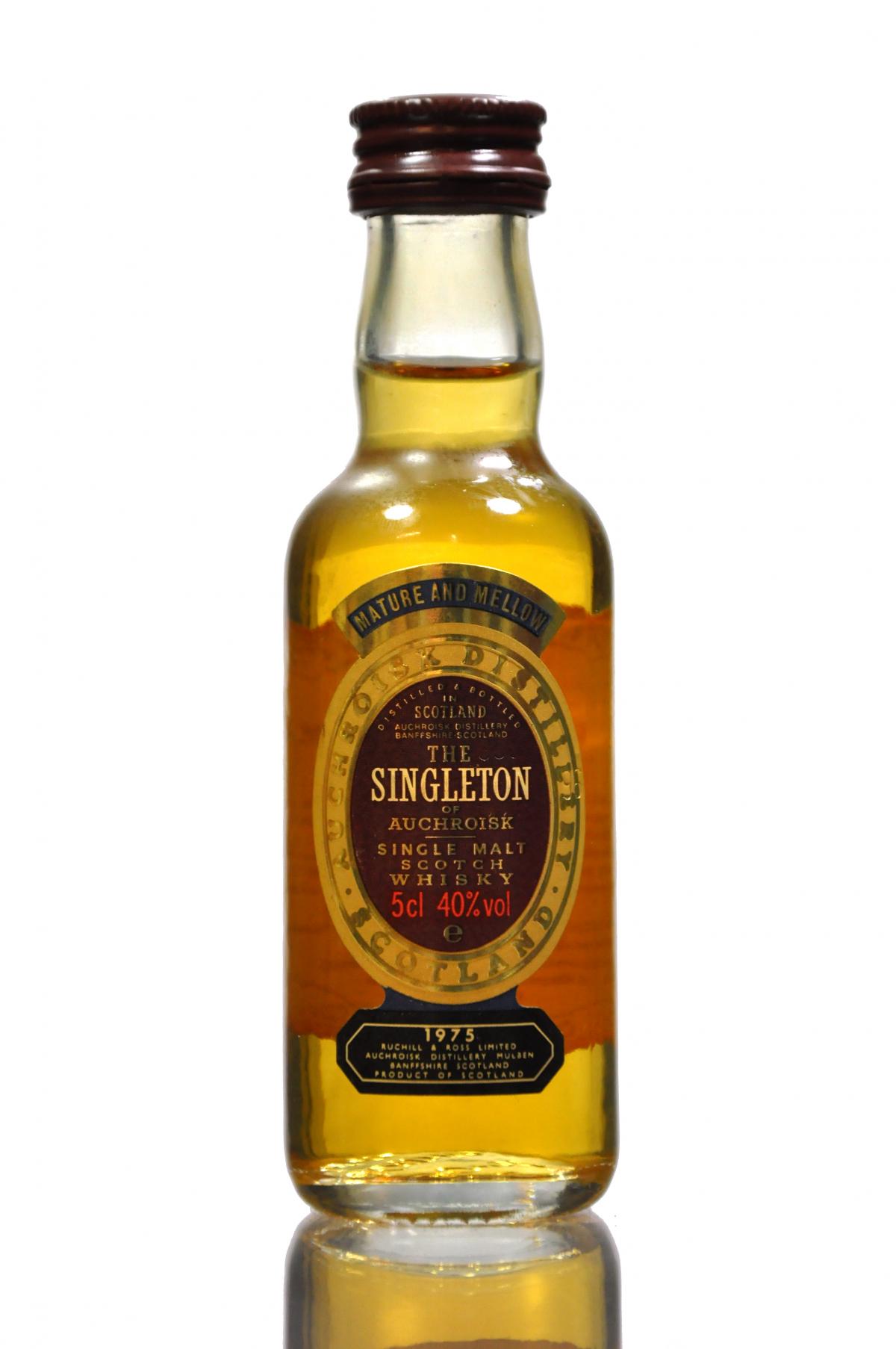 Singleton 1975 Miniature