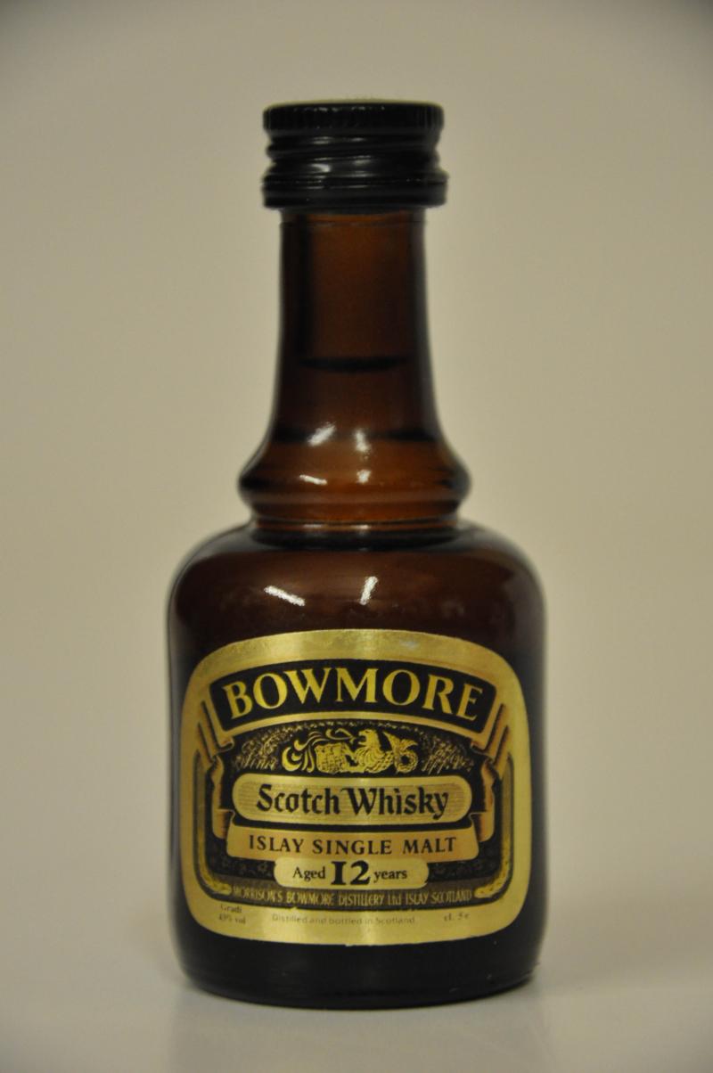 Bowmore 12 Year Old - Dumpy Miniature