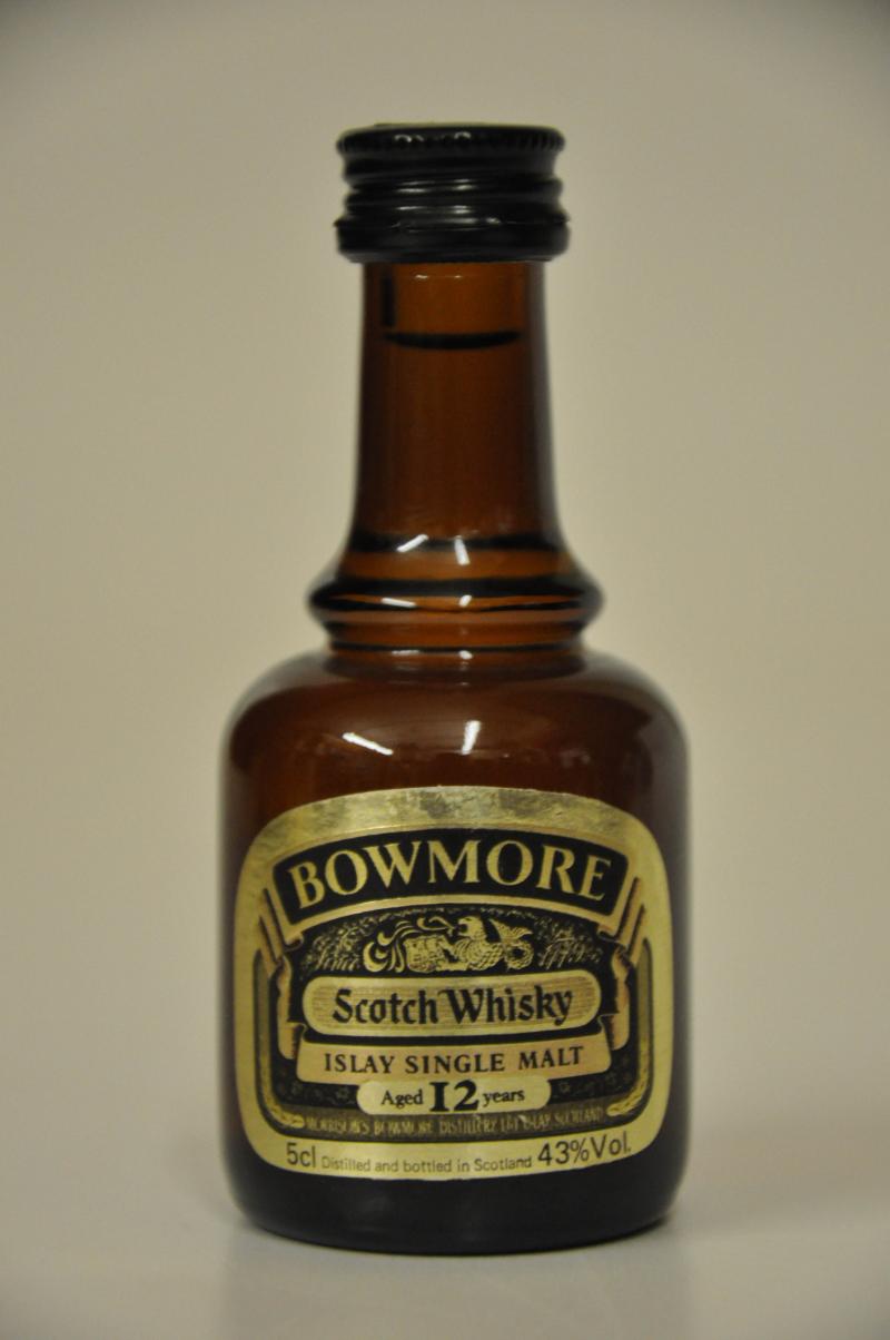 Bowmore 12 Year Old - Dumpy Miniature