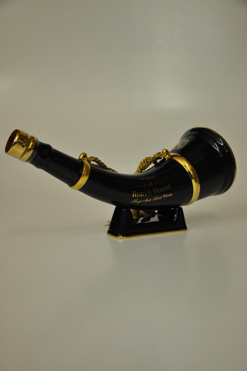 Roybyn Hoode Porcelain Hunting Horn