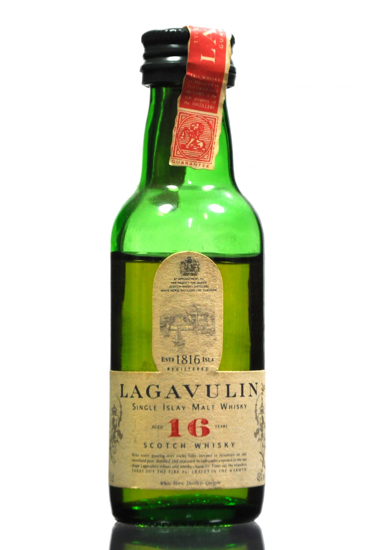 Lagavulin 16 Year Old - White Horse Miniature