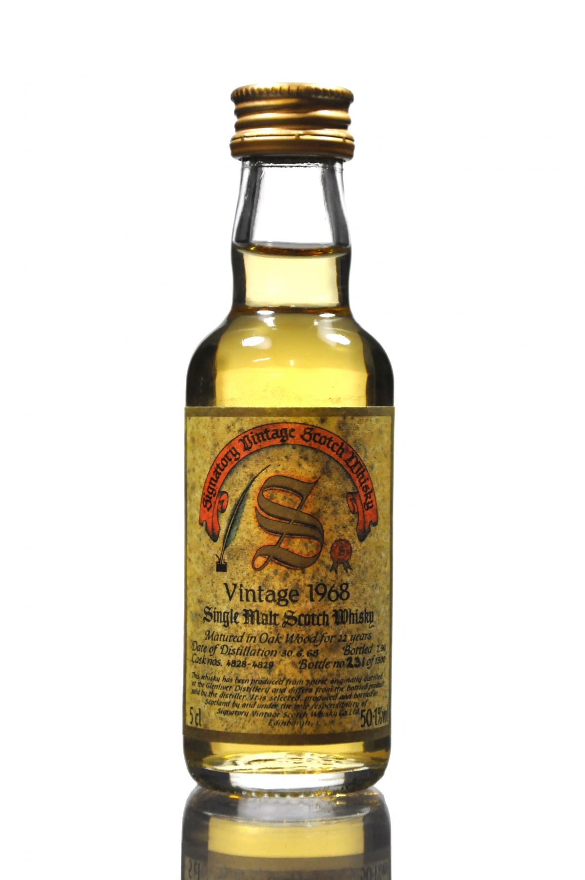 Glenlivet 1968-1990 - 22 Year Old - Signatory Vintage Miniature