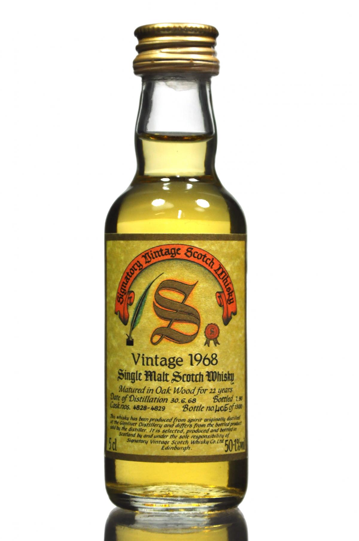 Glenlivet 1968-1990 - 22 Year Old - Signatory Vintage Miniature