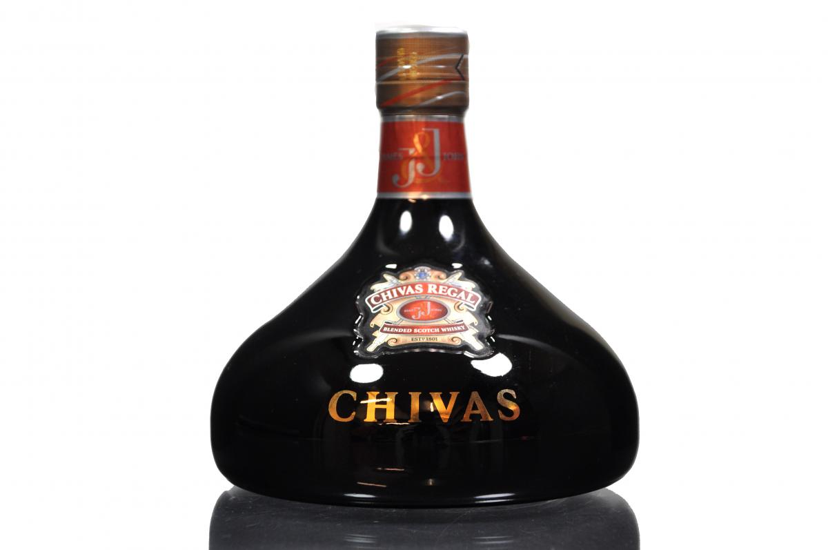 Chivas Revolve