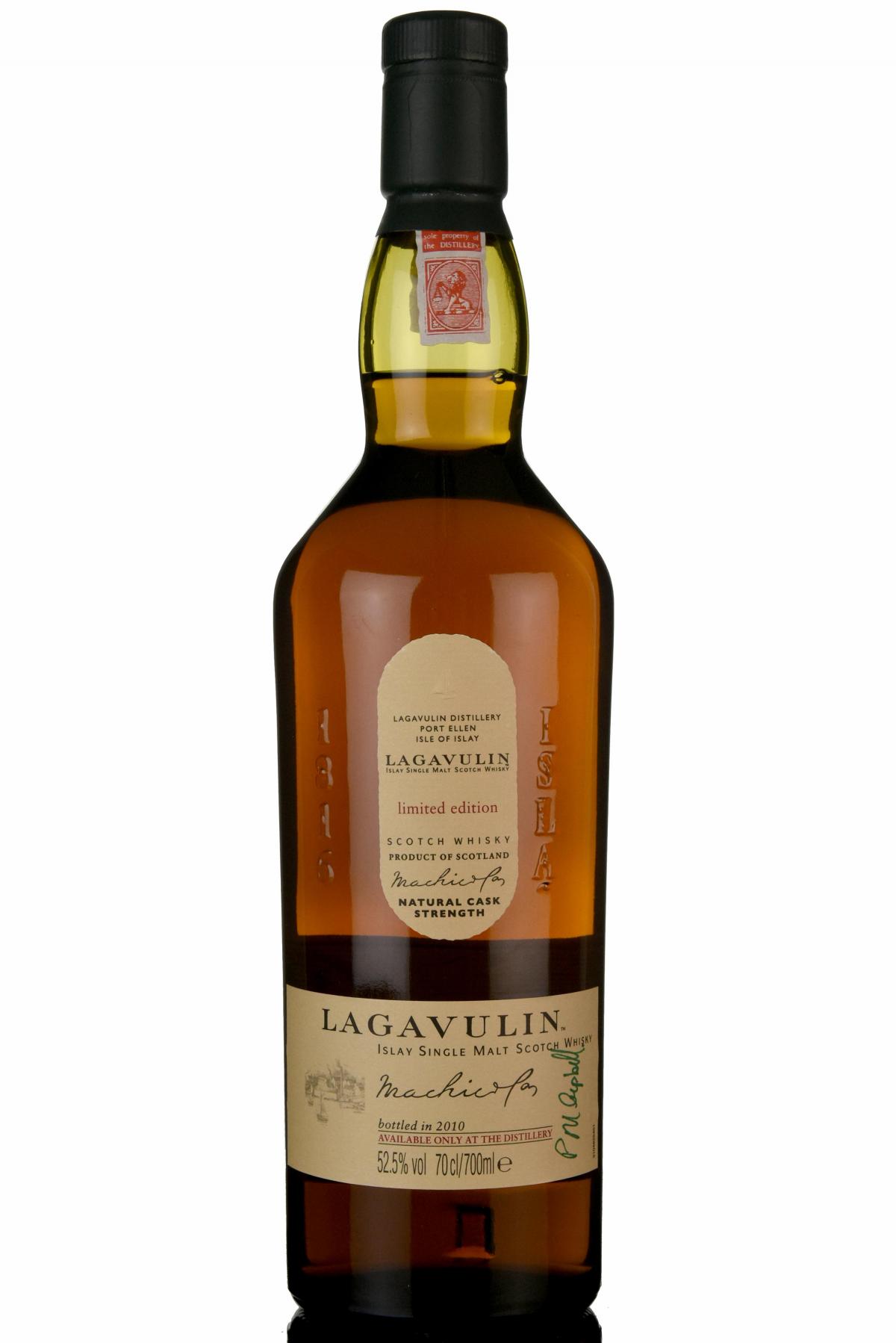 Lagavulin Distillery Only 2010
