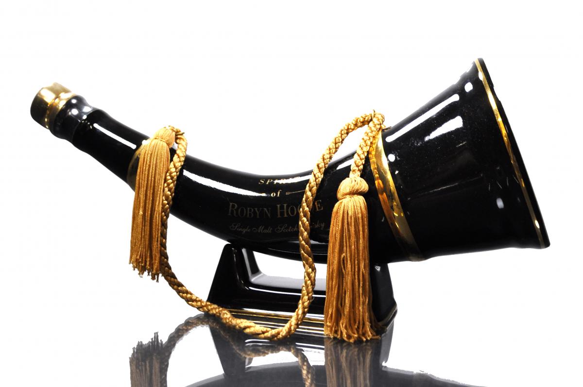 Robyn Hoode Porcelain Hunting Horn - Black