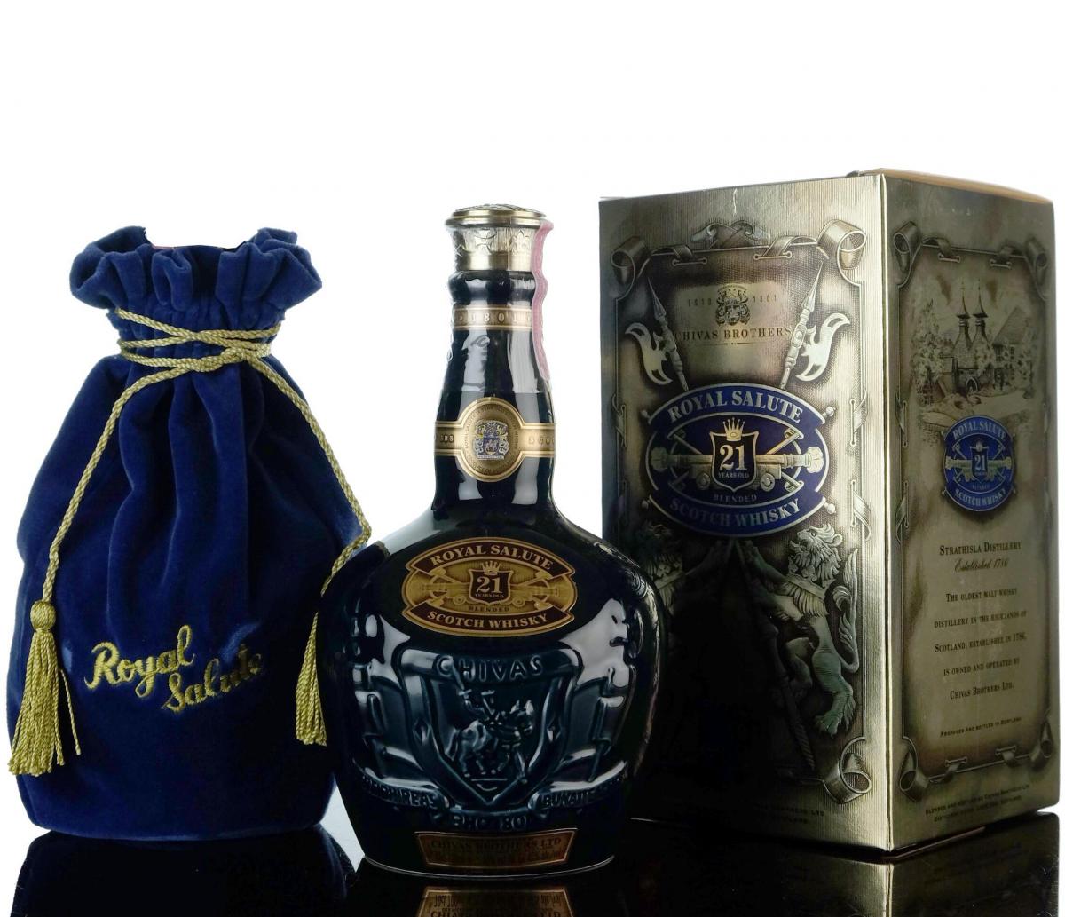 Royal Salute 21 Year Old - Blue Ceramic - Whisky-Online Auctions