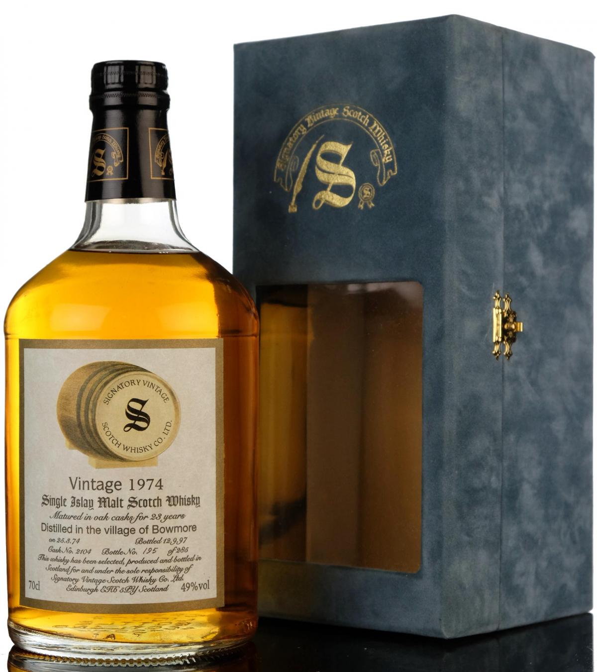Bowmore 1974-1997 - 23 Year Old - Signatory Vintage