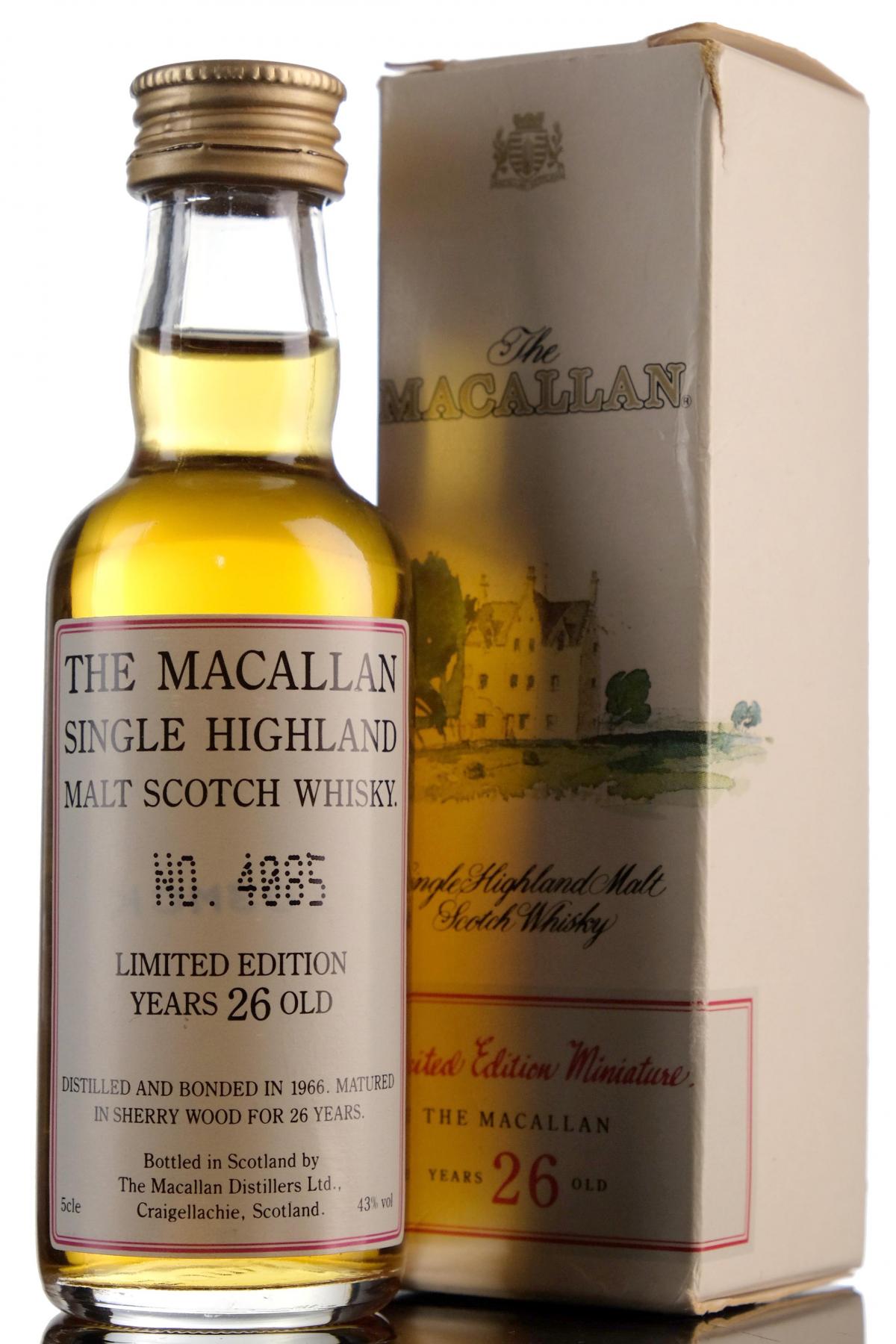 Macallan 1966 - 26 Year Old - Miniature