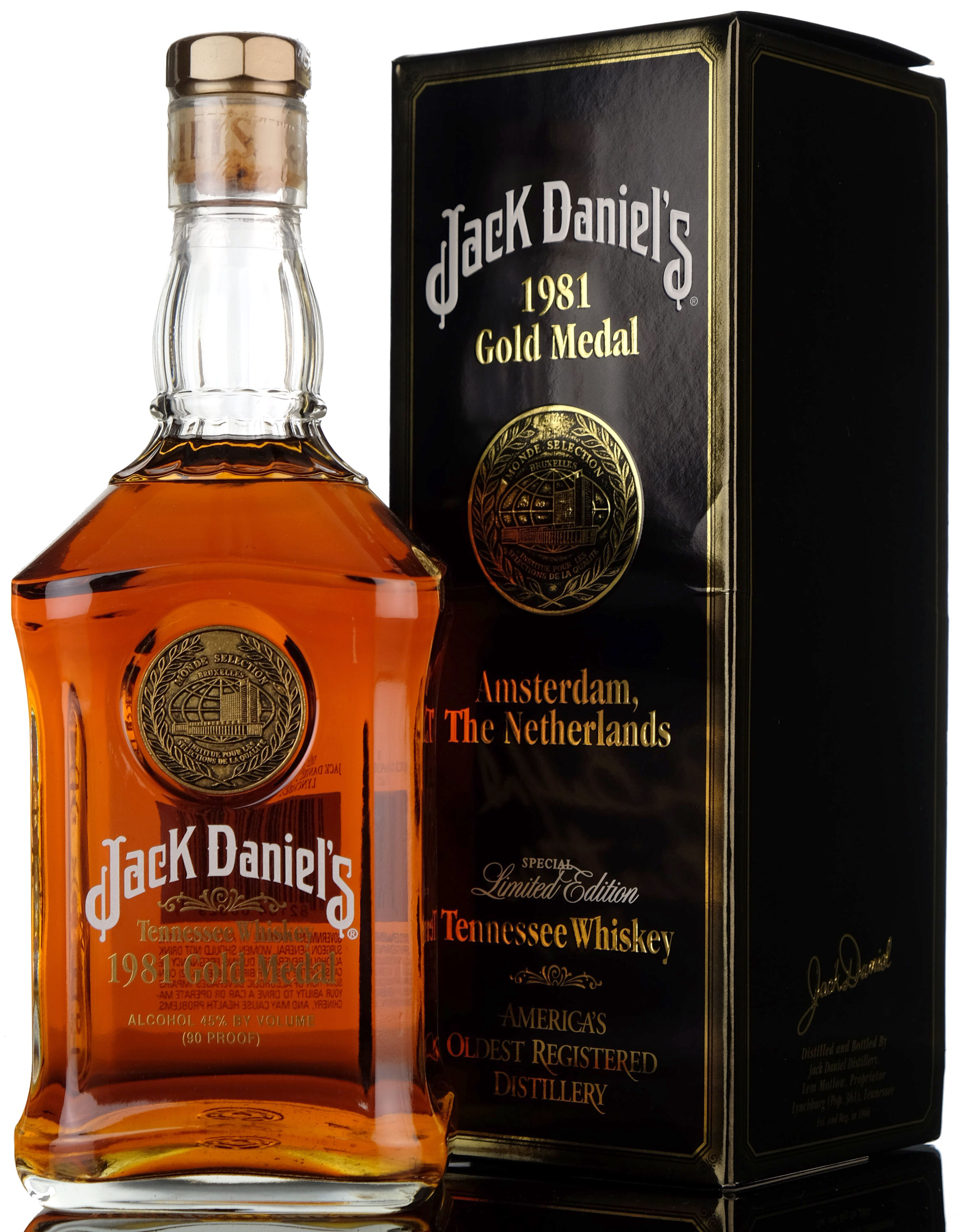 Jack Daniels 1981 Gold Medal - 1 Litre
