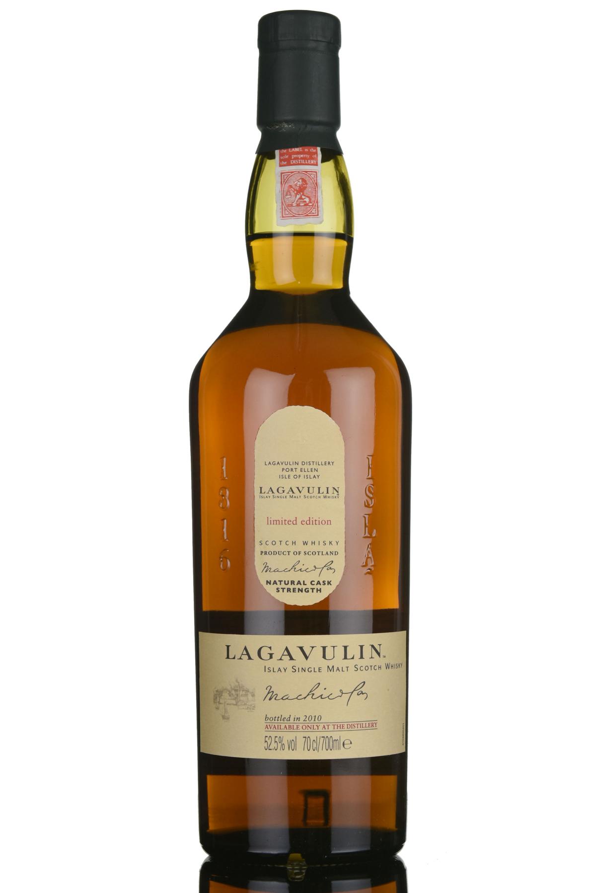 Lagavulin Distillery Only 2010