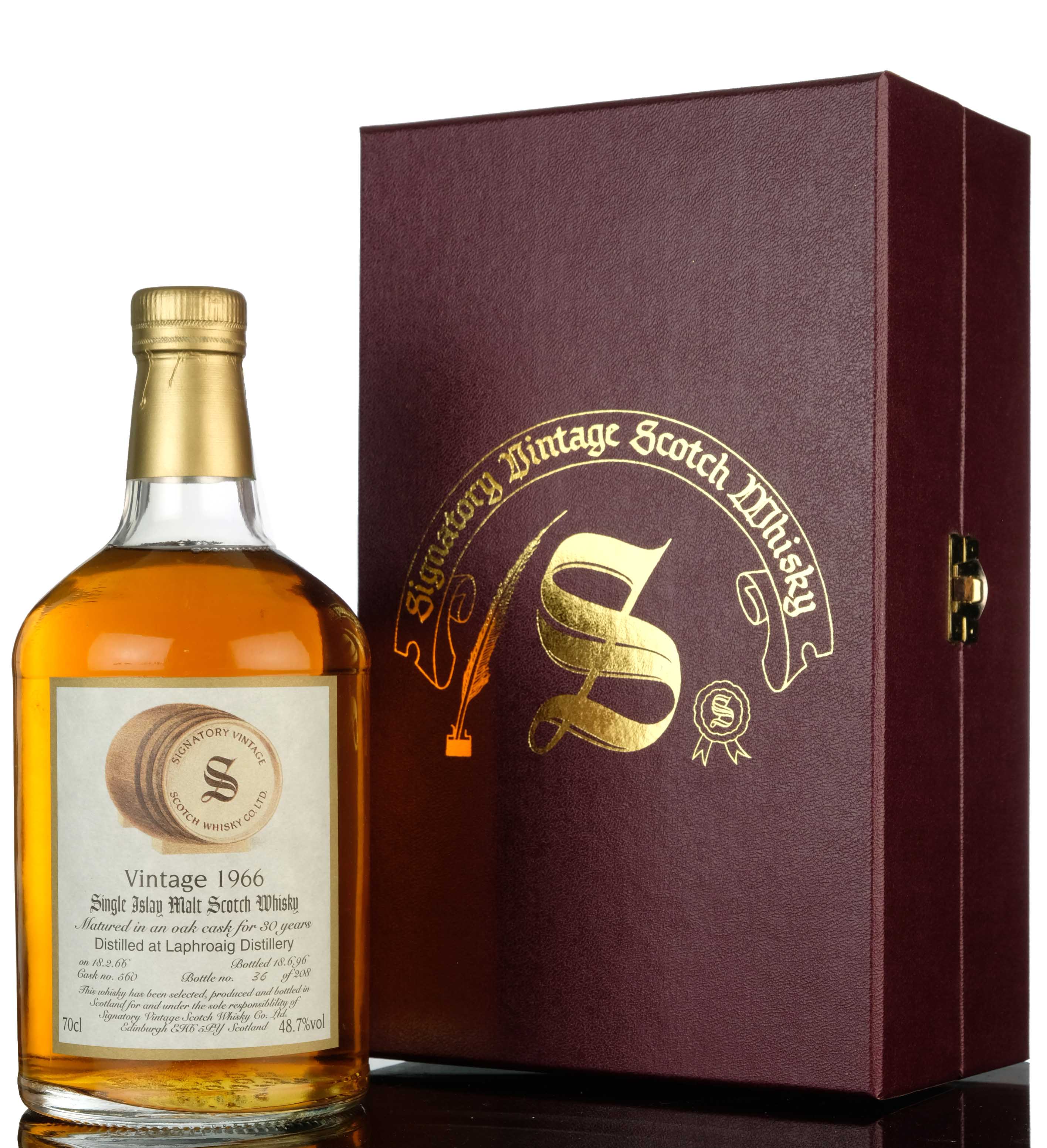 Laphroaig 1966-1996 - 30 Year Old - Signatory Vintage - Single Cask 560